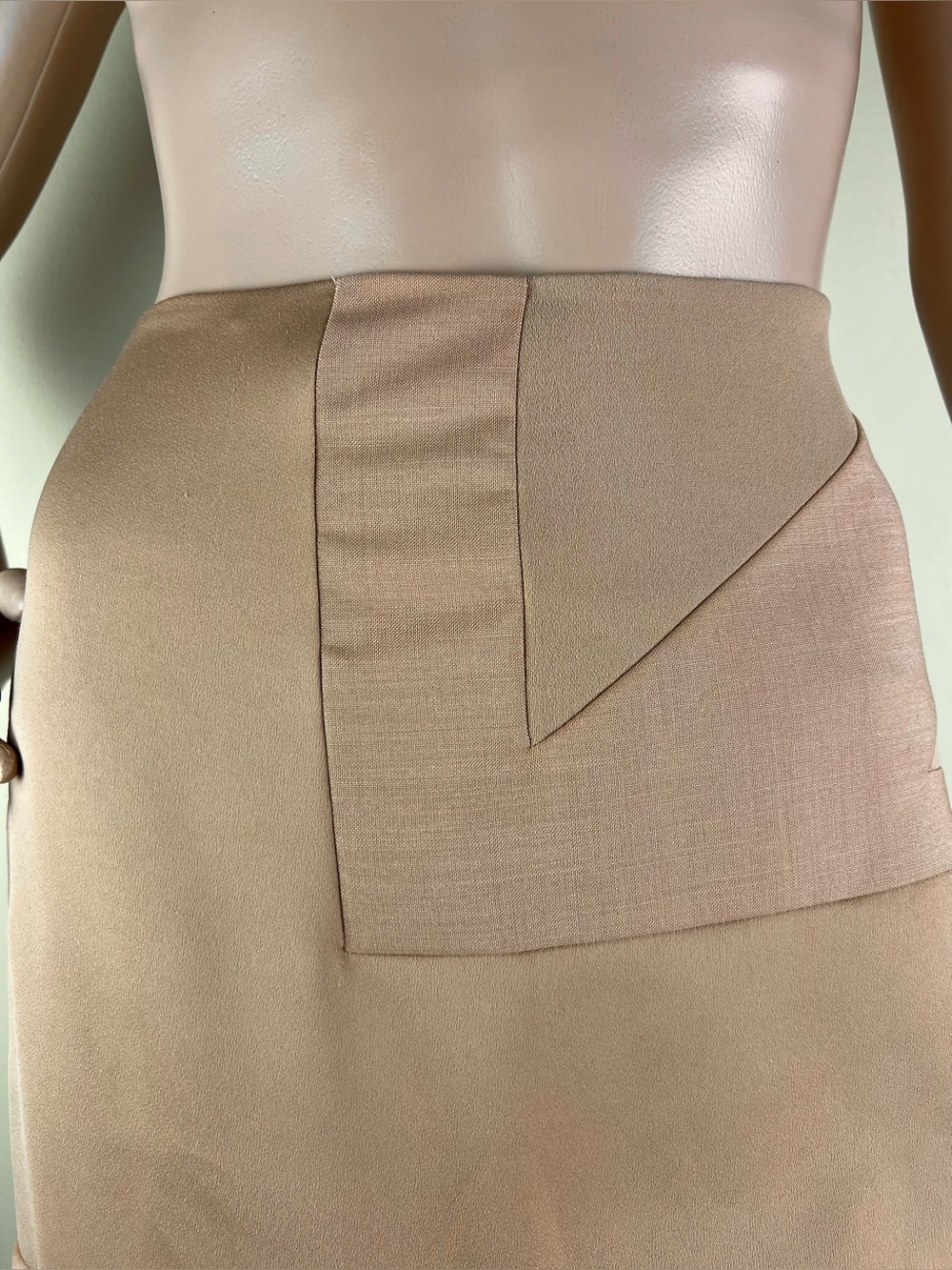 NEW BURBERRY BEIGE PANEL MINI SKIRT - Picture 3 of 10